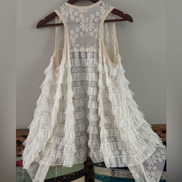 POL Duster Mixed Lace Vest NWT - Picture 6 of 8